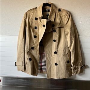 Burberry Classic Men's Khaki Double-Breasted Trench Coat